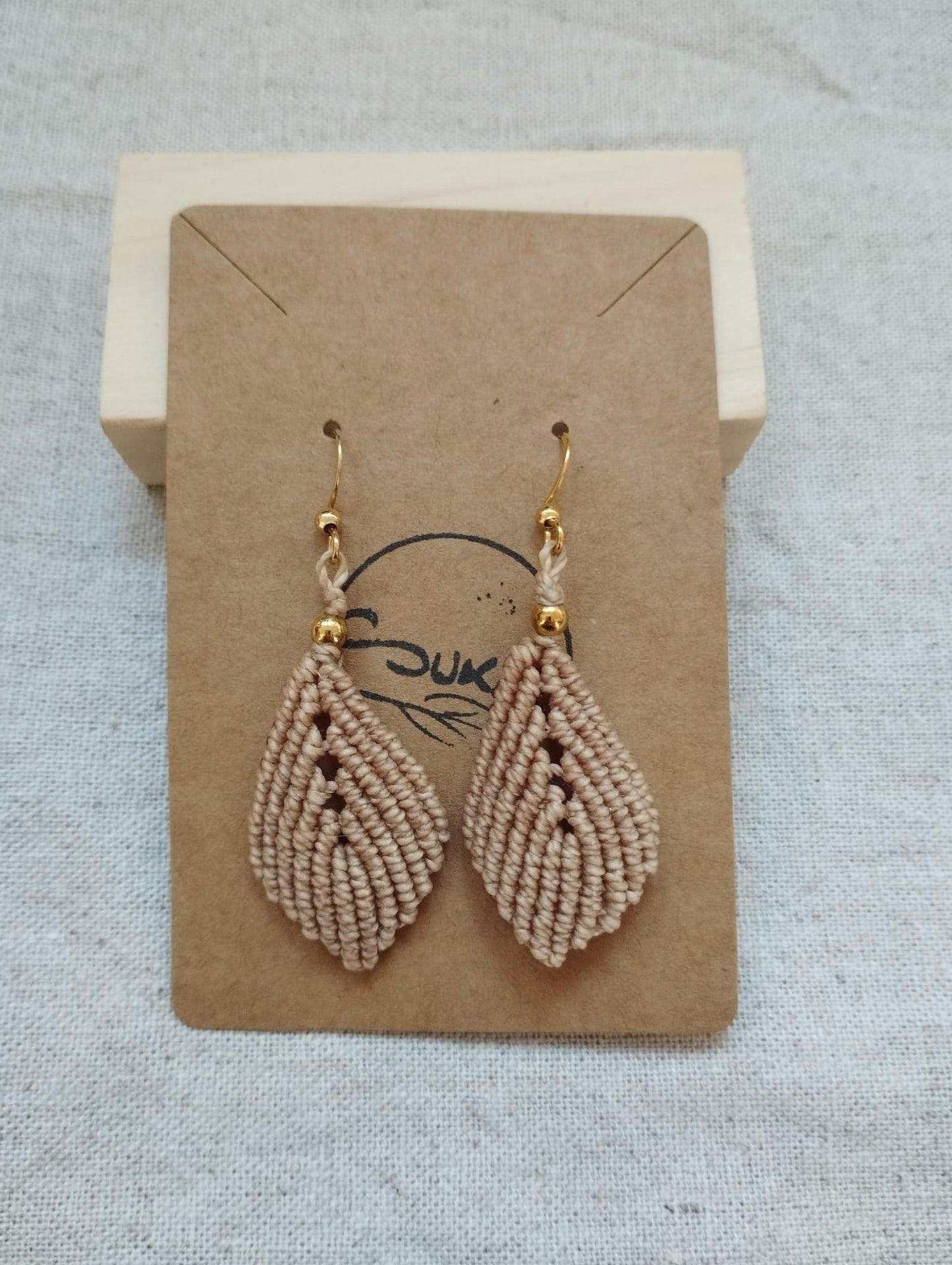 BROTE MEDIANO pendientes